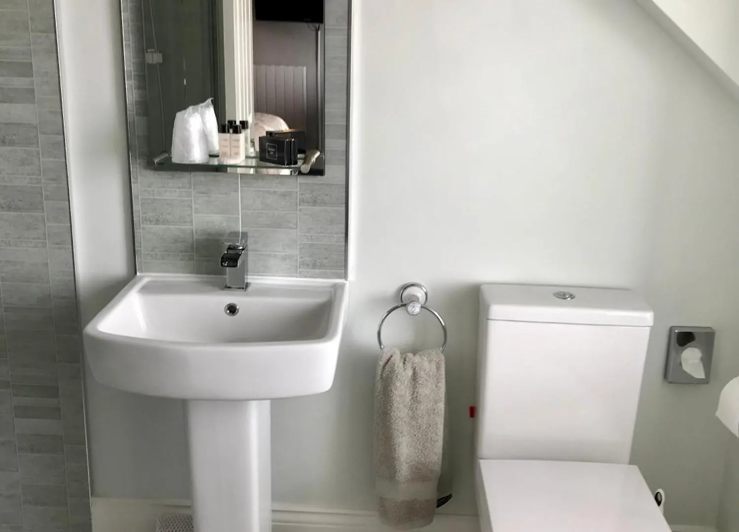 וויטבי Norman Guest House With Free Parking